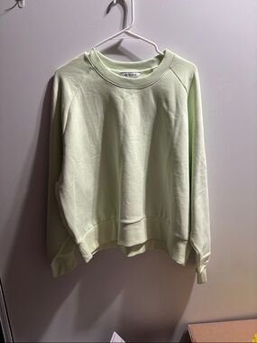 Never worn Athleta sweatshirt!